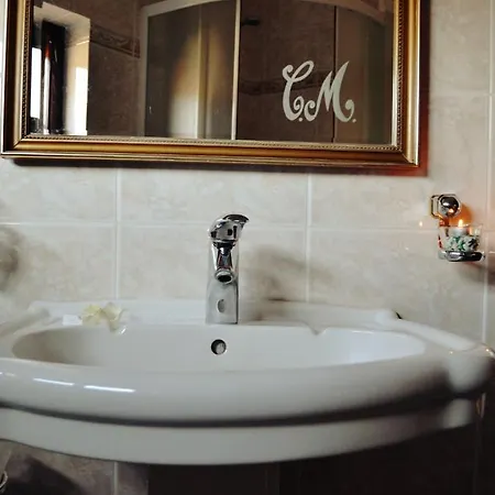 Castelul Maria Guest house 4*