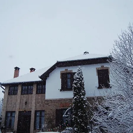 Castelul Maria Guest house 4*